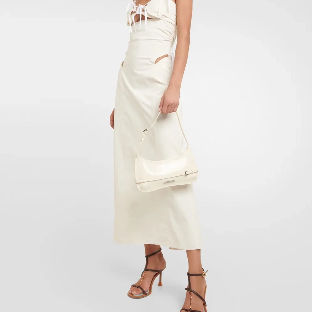 Off-White Le Chouchou “Le Bisou Ceinture” Bag - Picture 7 of 7